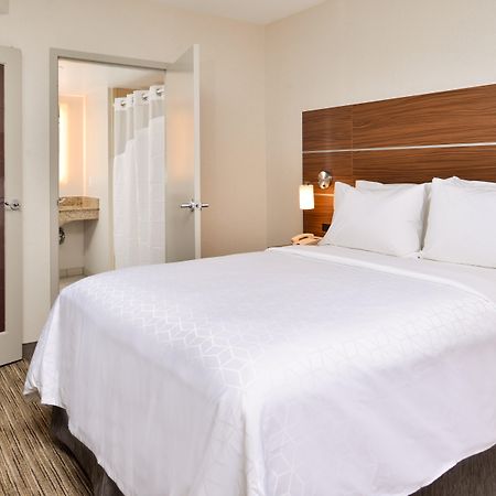 Holiday Inn Express & Suites Buffalo Downtown By Ihg Exterior foto